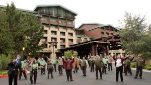 O Disney’s Grand Californian Hotel & Spa está inaugurado e recebe hóspedes no Disneyland Resort