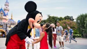 Encontros com personagens Disney retornando nesta primavera