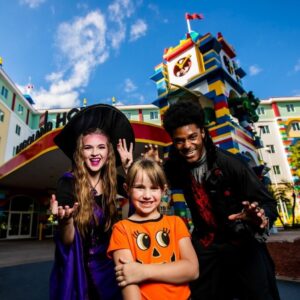 Legoland está comemorando o Halloween com Lego Monster Party