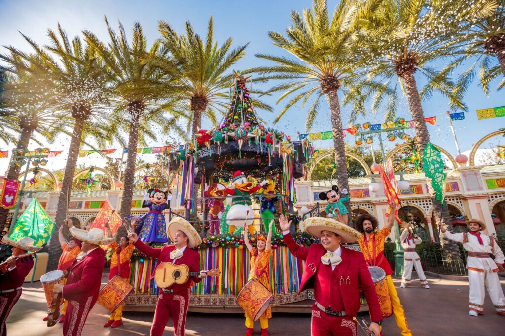 imgi 86 holidays at disneyland resort 2025 california adventure