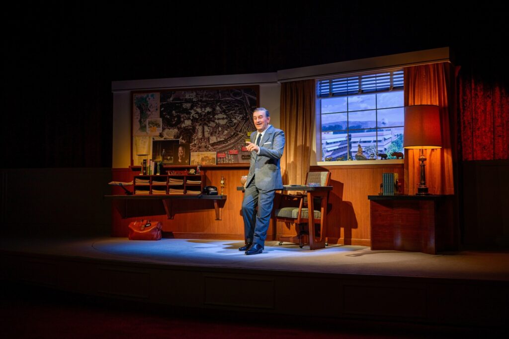 walt disney – a magical life disneyland park 2