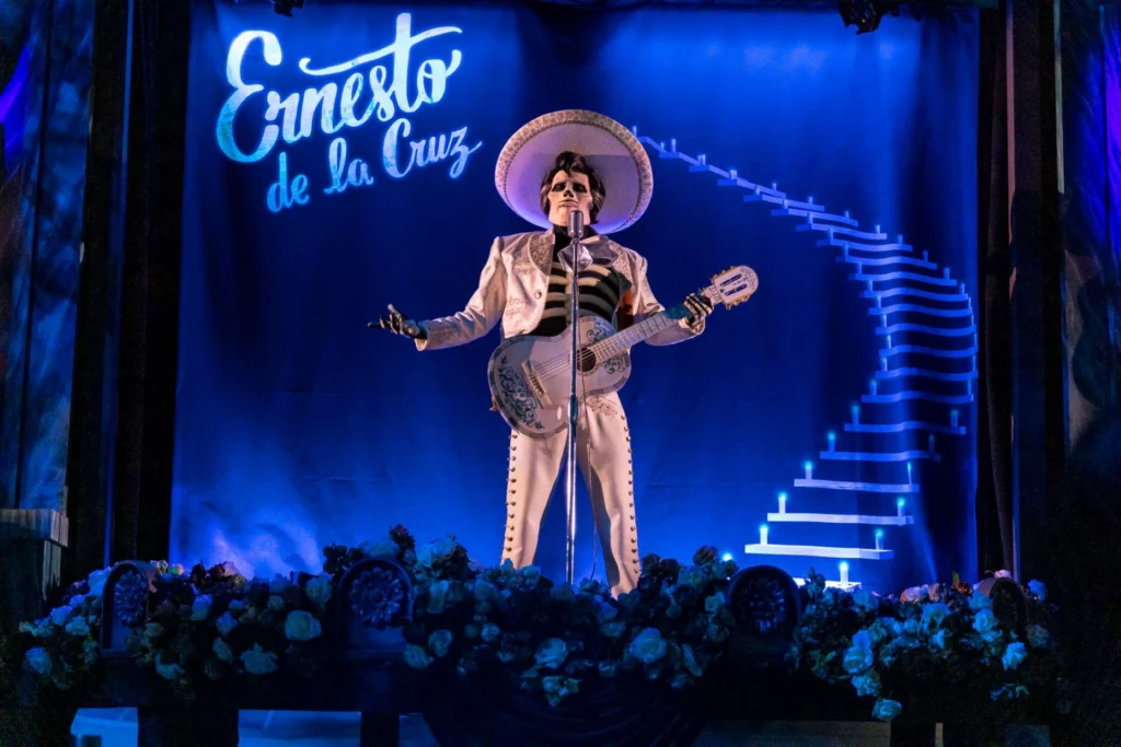 imgi 66 ernesto de la cruz at oogie boogie bash