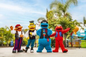 Sesame Workshop processa operadora do SeaWorld e ameaça encerrar parceria histórica de 45 anos nos parques temáticos