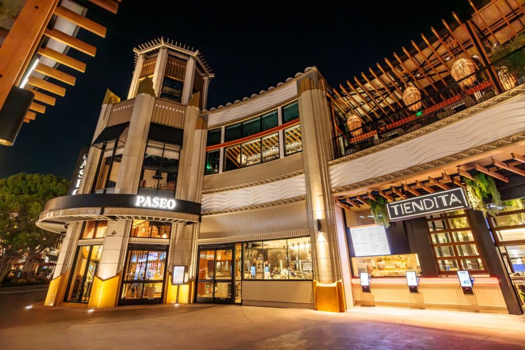 Paseo - Tiendita - Downtown Disney