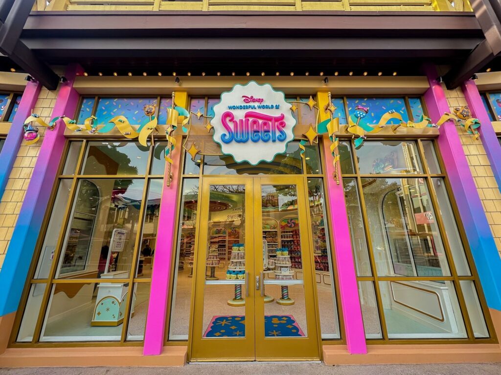 Disney Wonderful World of Sweets - Downtown Disney