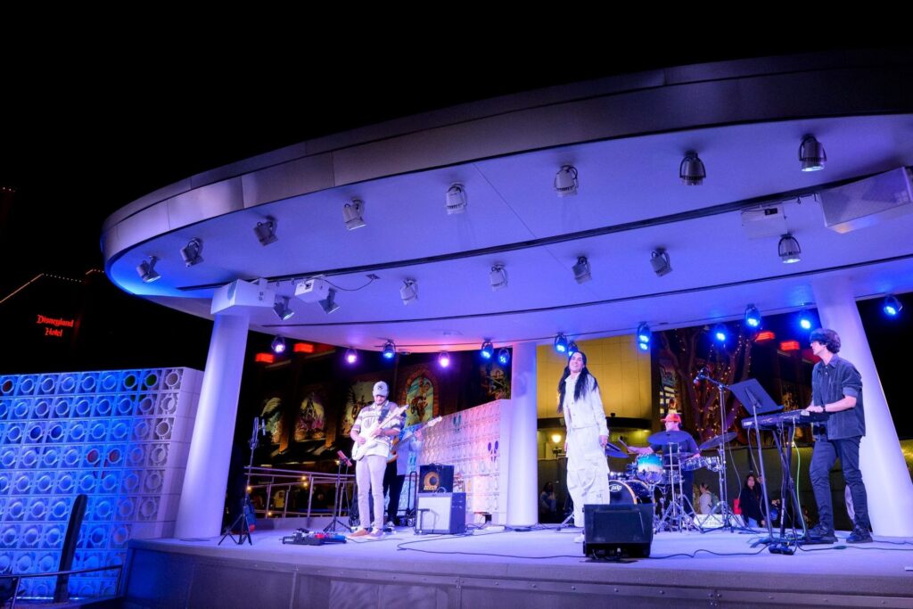 Downtown Disney LIVE! Stage