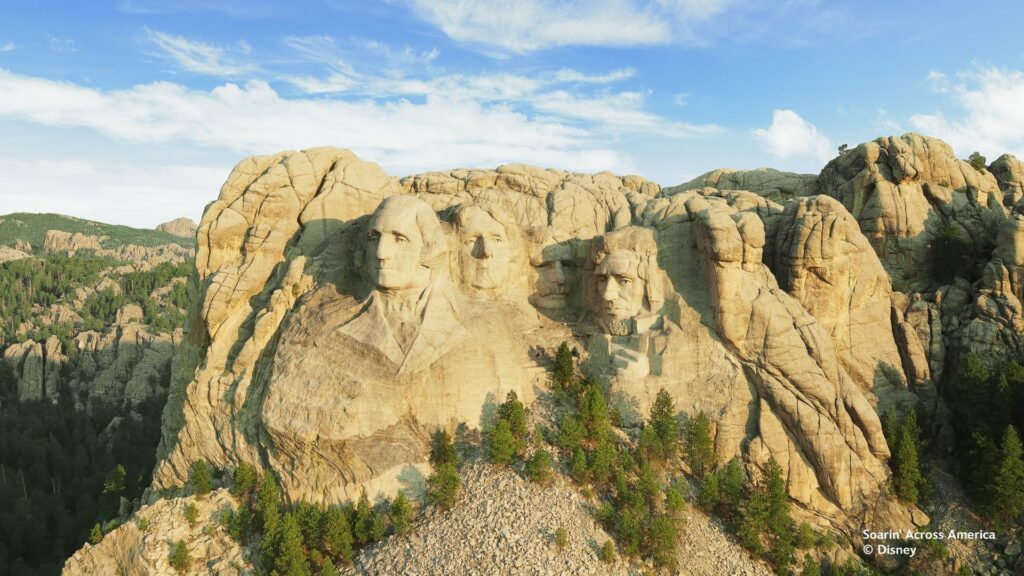 Soarin Across America - Mount Rushmore - Disney California Adventure